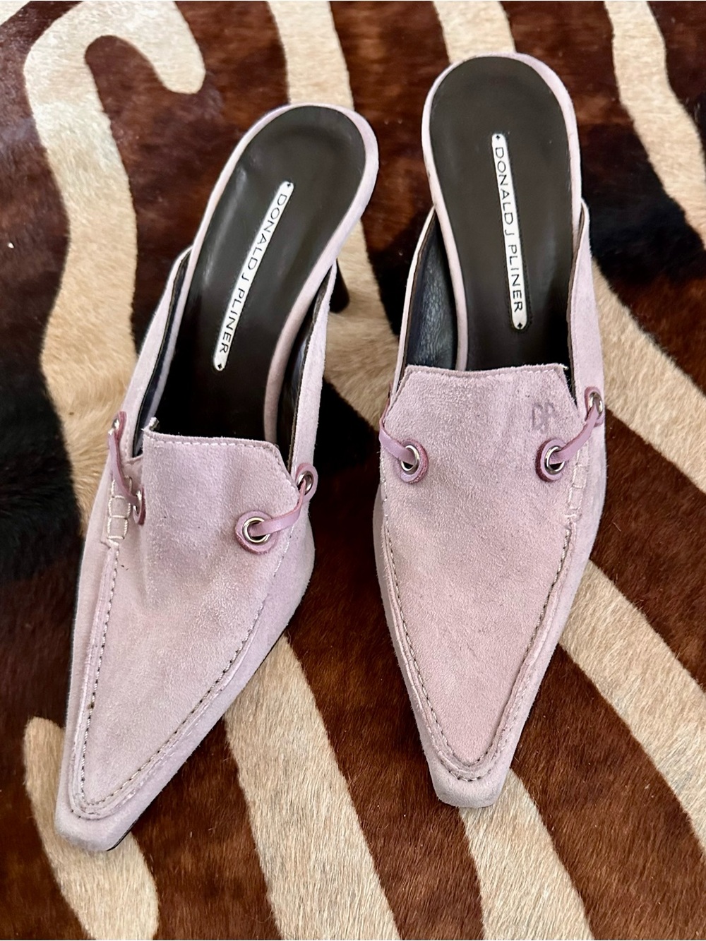 Donald J. Pliner Pale Lavender Suede Slip-On Kitten Heel Mules - Picture 2 of 7